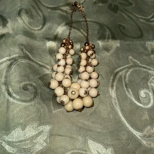 Elegant Cream Beaded Necklace